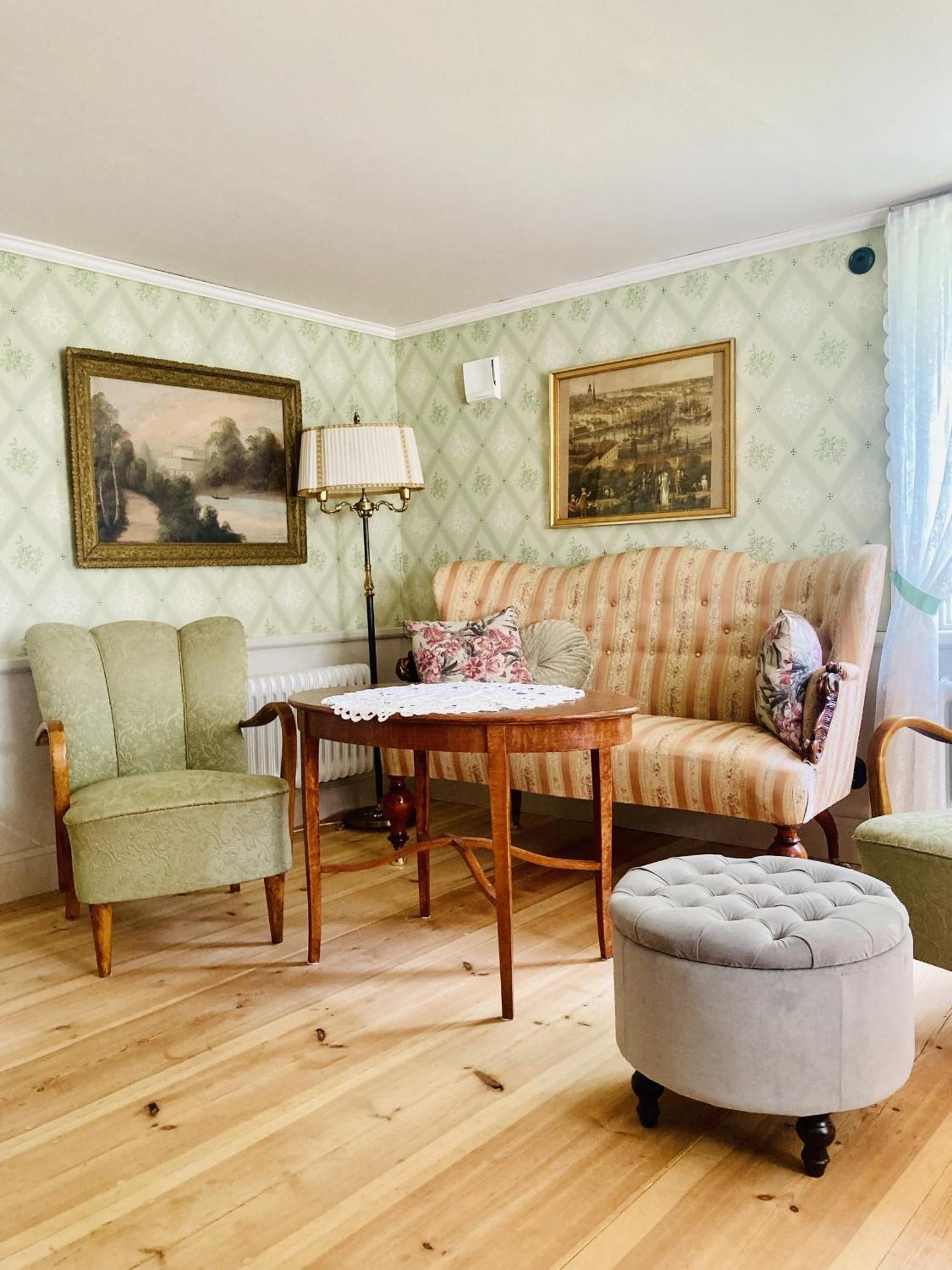 Thorstorps Gard B&B Soderkoping Luaran gambar